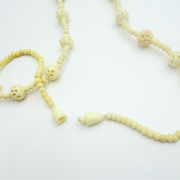 Vintage Hand Carved Bone Bead Necklace Floral Bone Beads - Picture 6 of 8
